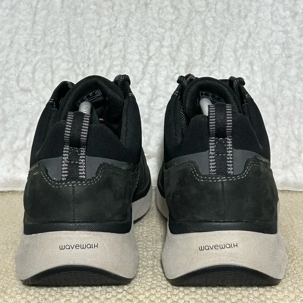 Clarks Womens Black Wave 2.0 Nubuck/Textile Waterproof Lace Sneaker Shoes SZ 9.5 - Picture 4 of 11